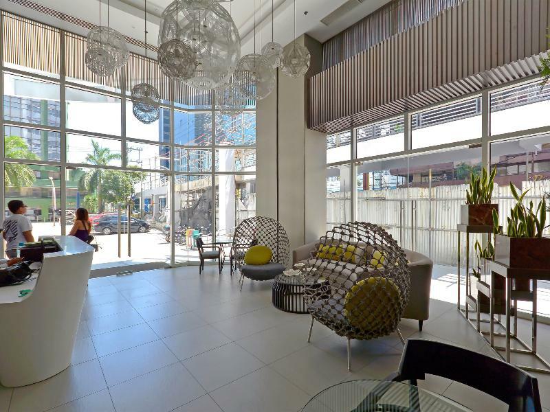 Currency Serviced Suites Pasig City Eksteriør bilde