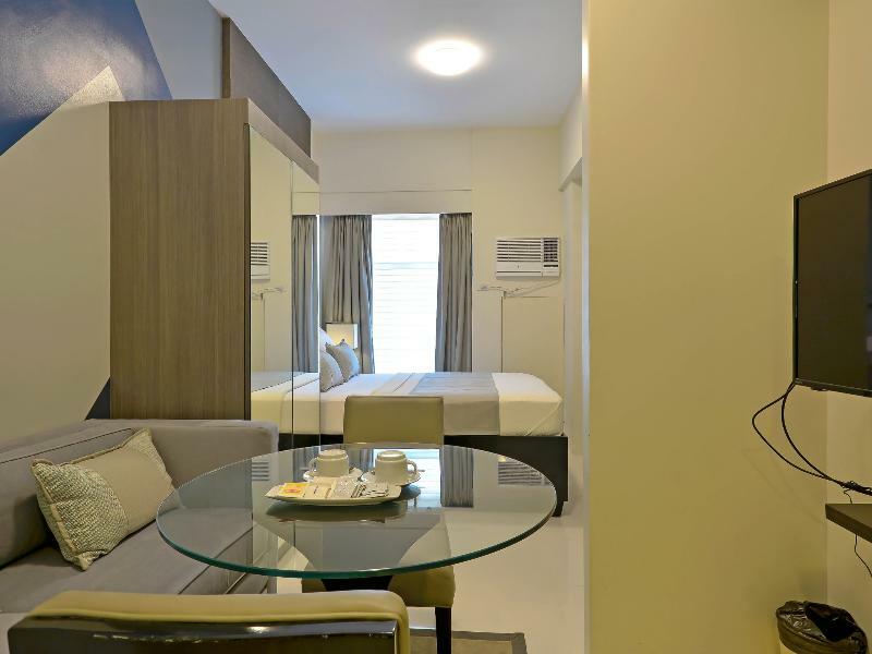 Currency Serviced Suites Pasig City Eksteriør bilde