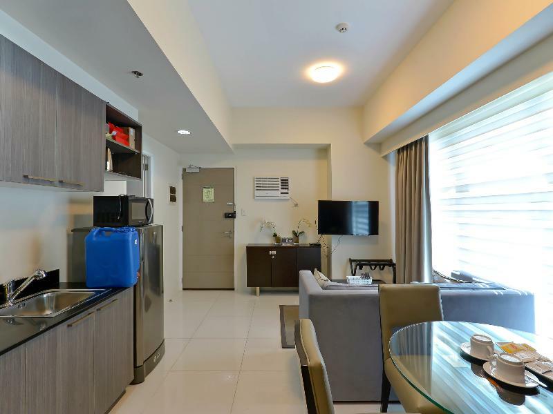 Currency Serviced Suites Pasig City Eksteriør bilde